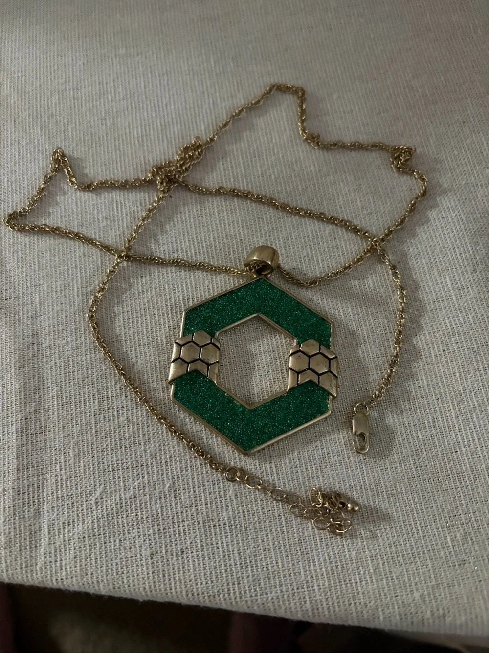 Gold Rope Chain Pendant Necklace - Women's Jewelry